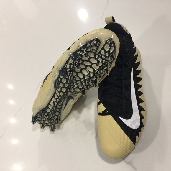 New Nike Alpha Menace Elite Football Cleats - Picture 9 of 16